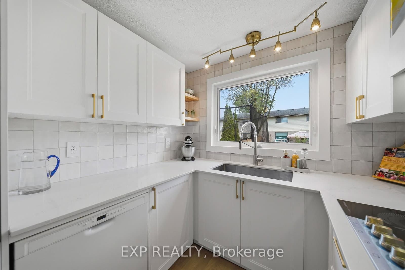 2333 Cotters Crescent, Ottawa, ON — photo 8