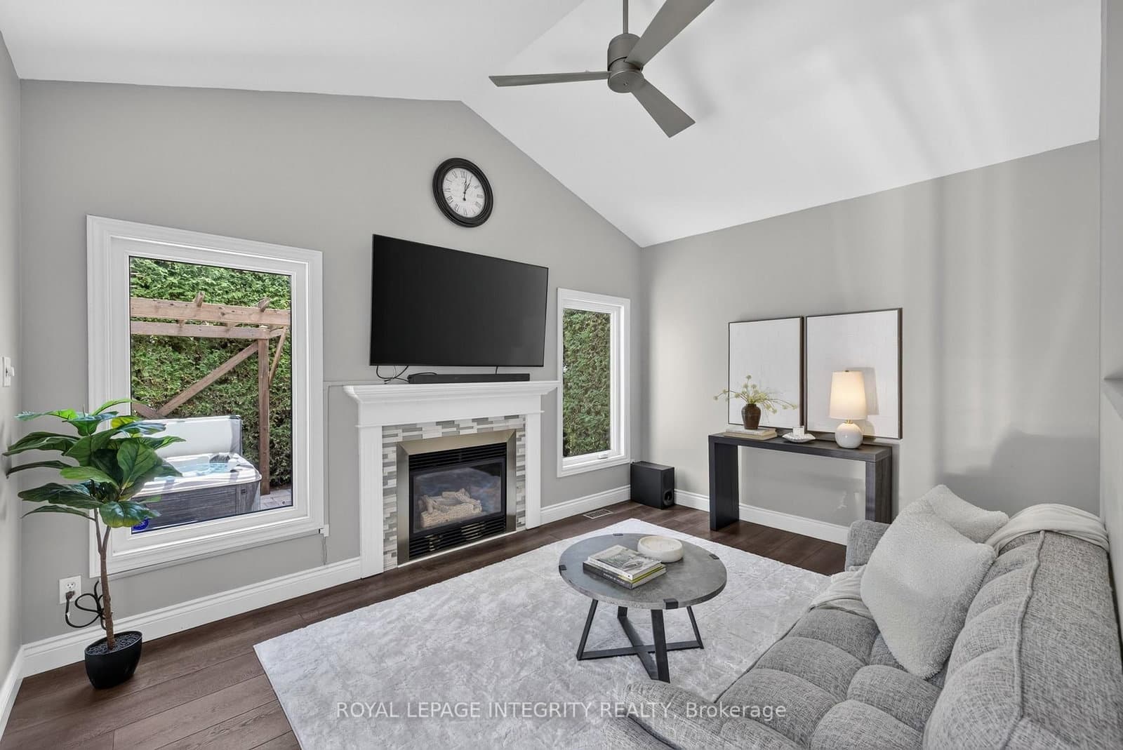 38 Pebble Creek Crescent, Kanata, ON — photo 18