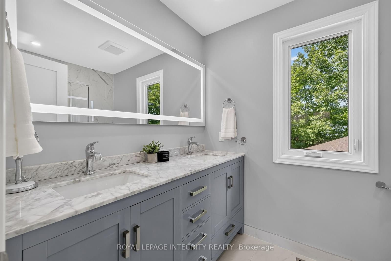 38 Pebble Creek Crescent, Kanata, ON — photo 24