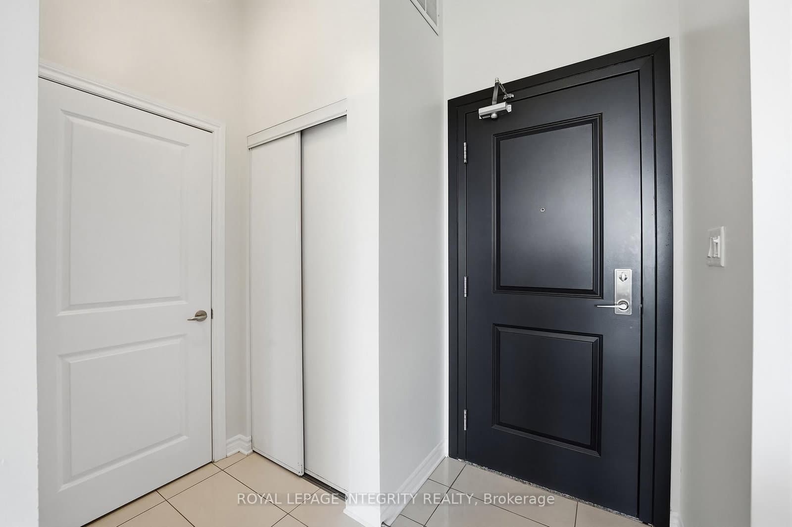 310 - 682 Churchill Avenue, Ottawa, ON — photo 7