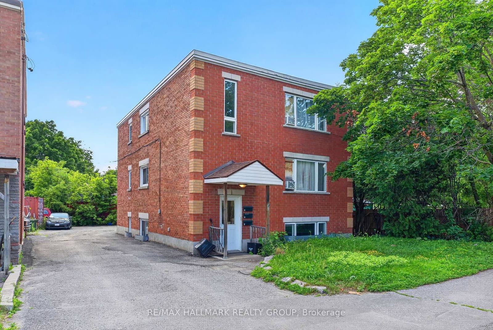 734 De L'eglise Street, Ottawa, ON — photo 2