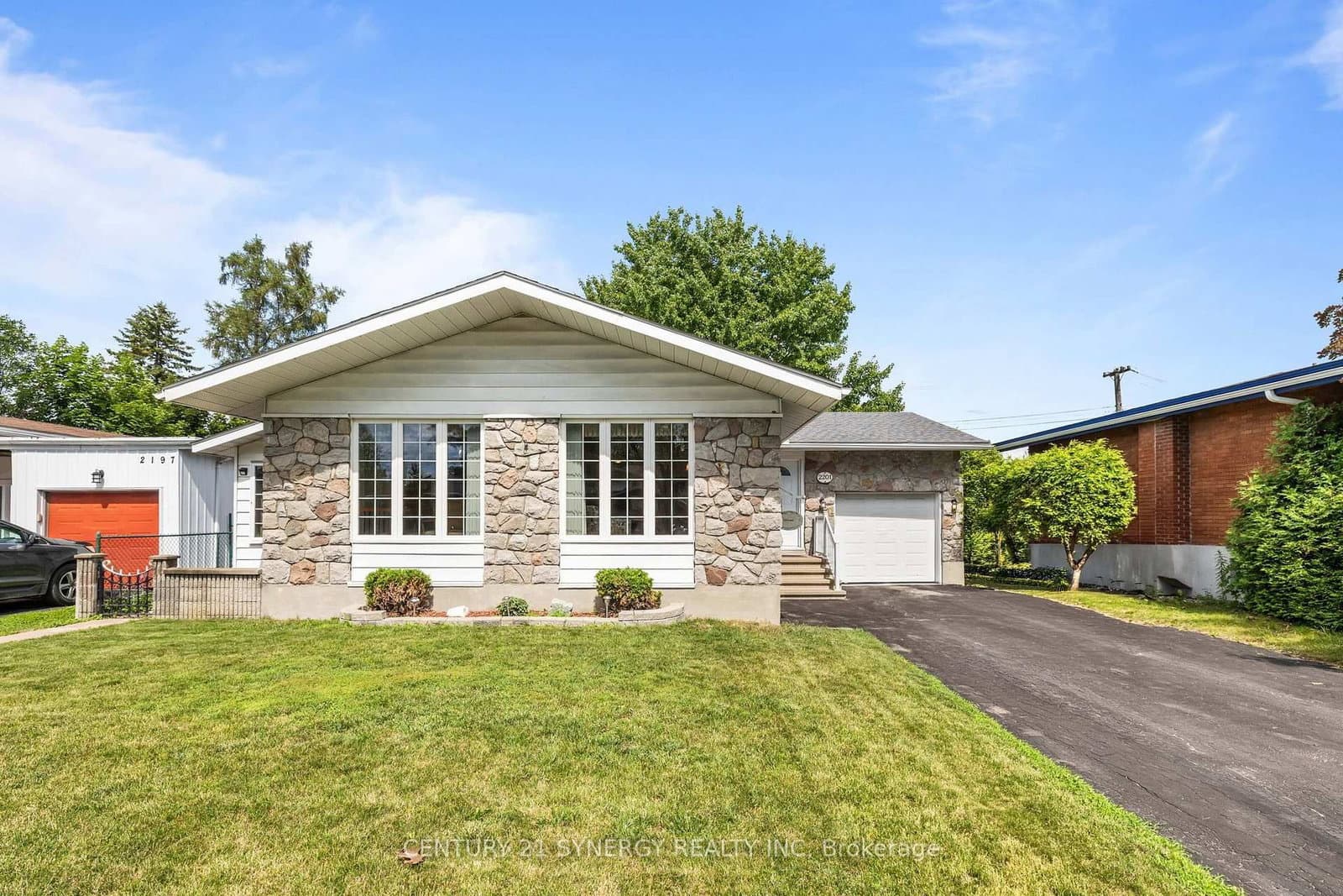 2201 Haig Drive, Ottawa, ON — photo 1