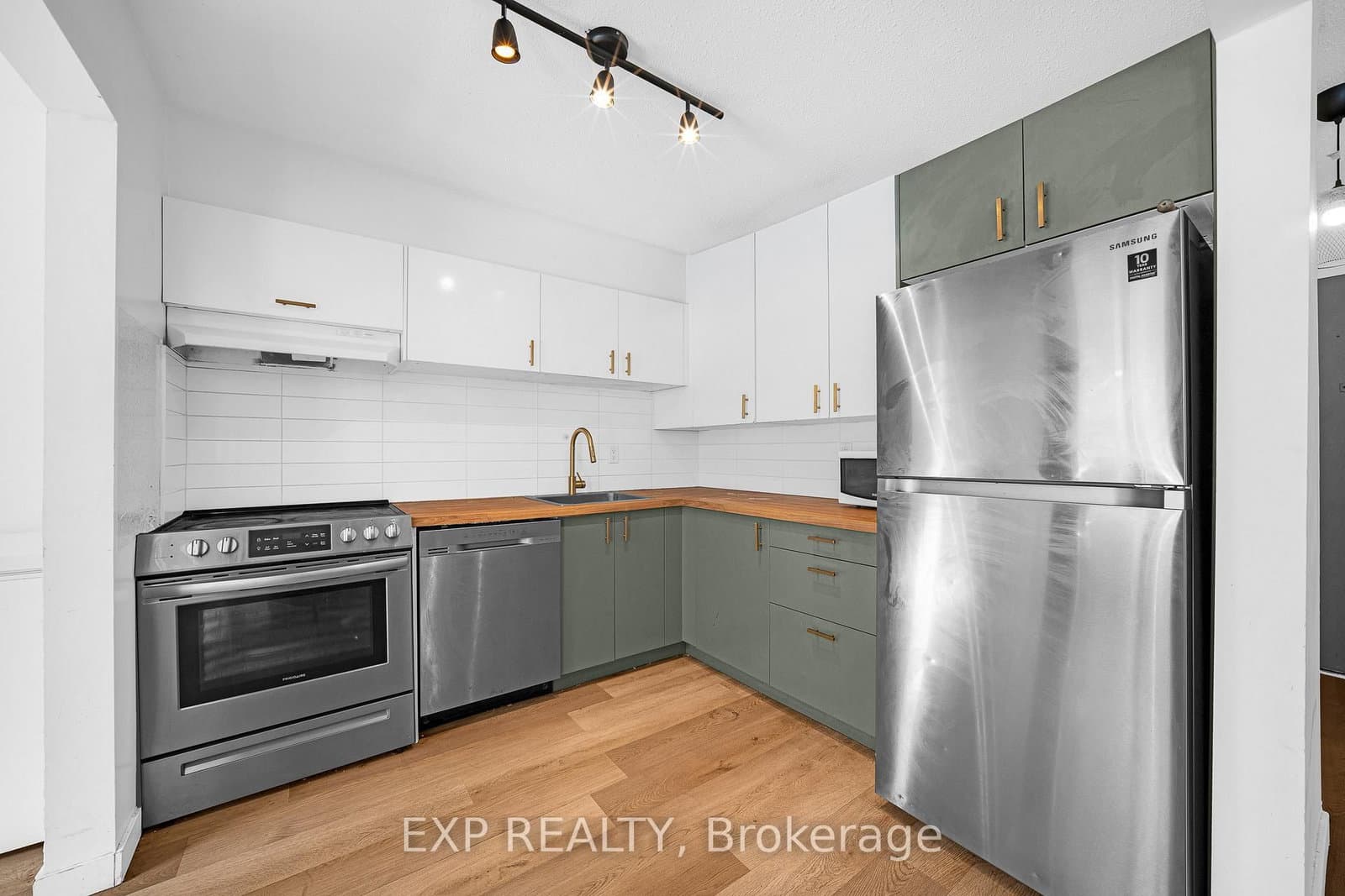 11K - 2080 Ogilvie Road, Ottawa, ON — photo 10