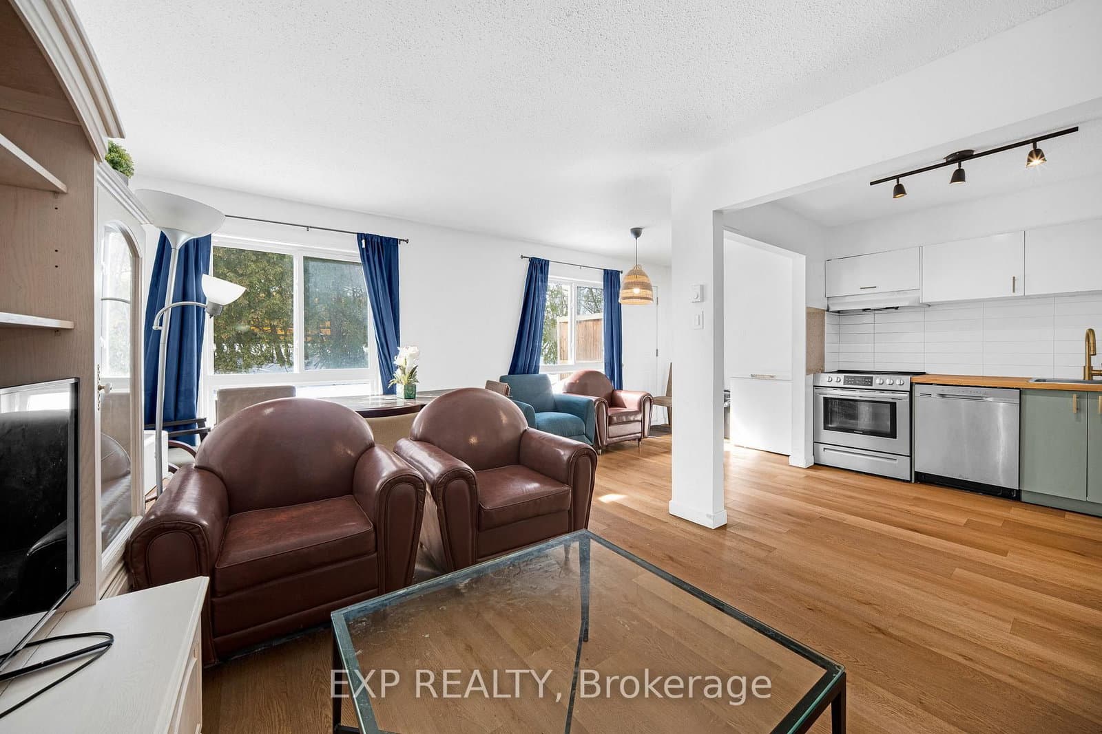 11K - 2080 Ogilvie Road, Ottawa, ON — photo 4