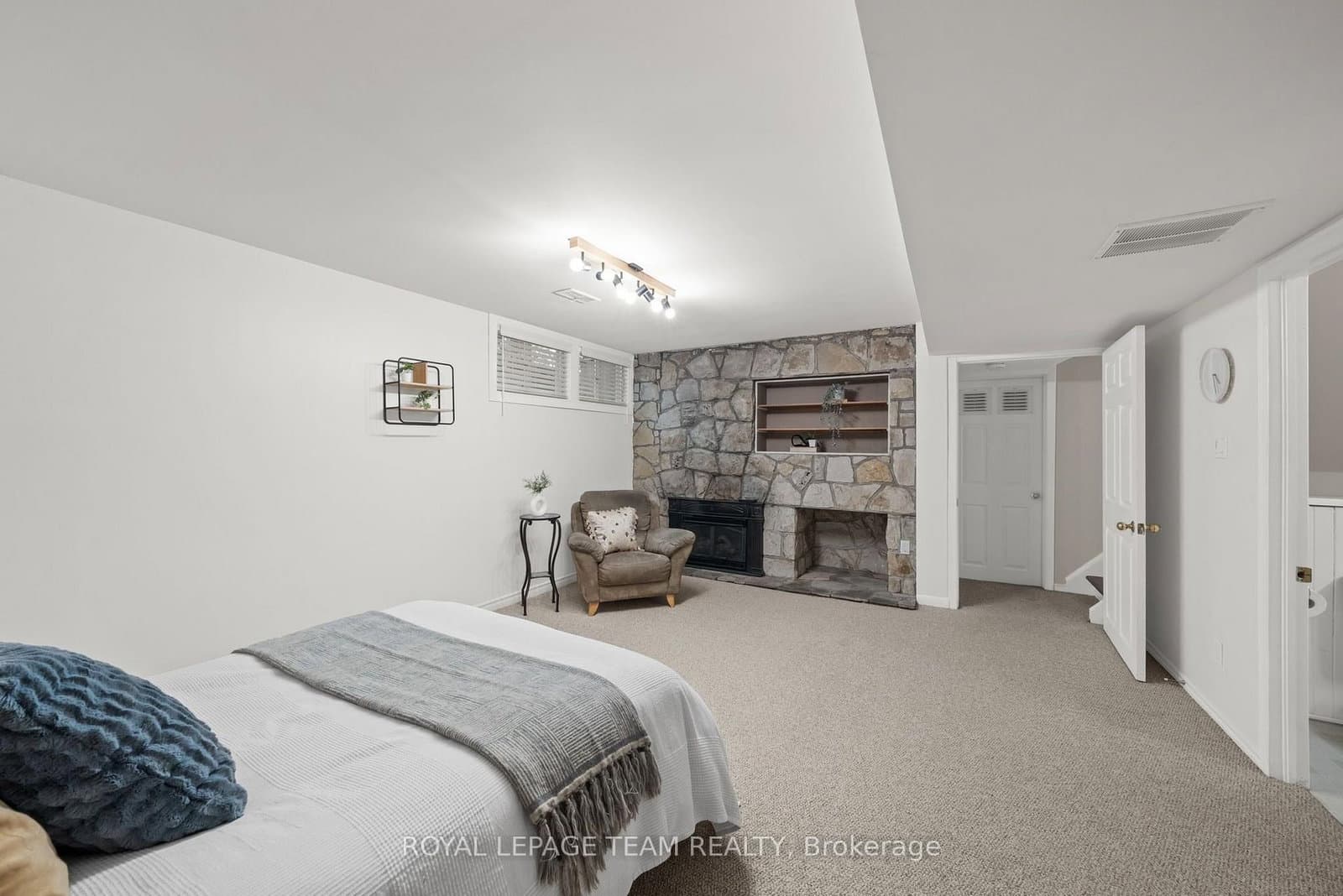 22 Honey Gables Drive, Ottawa, ON — photo 39