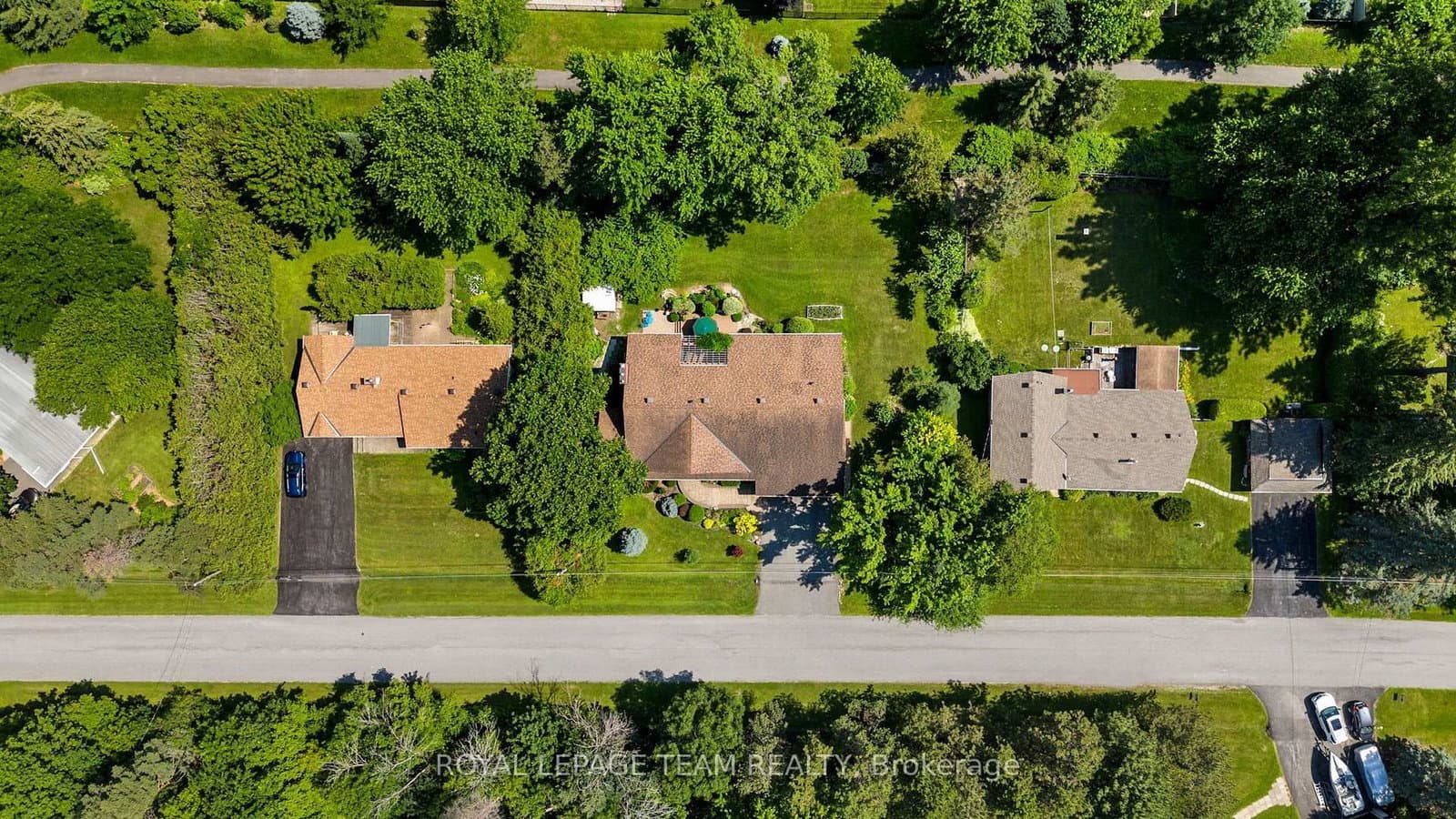 22 Honey Gables Drive, Ottawa, ON — photo 46