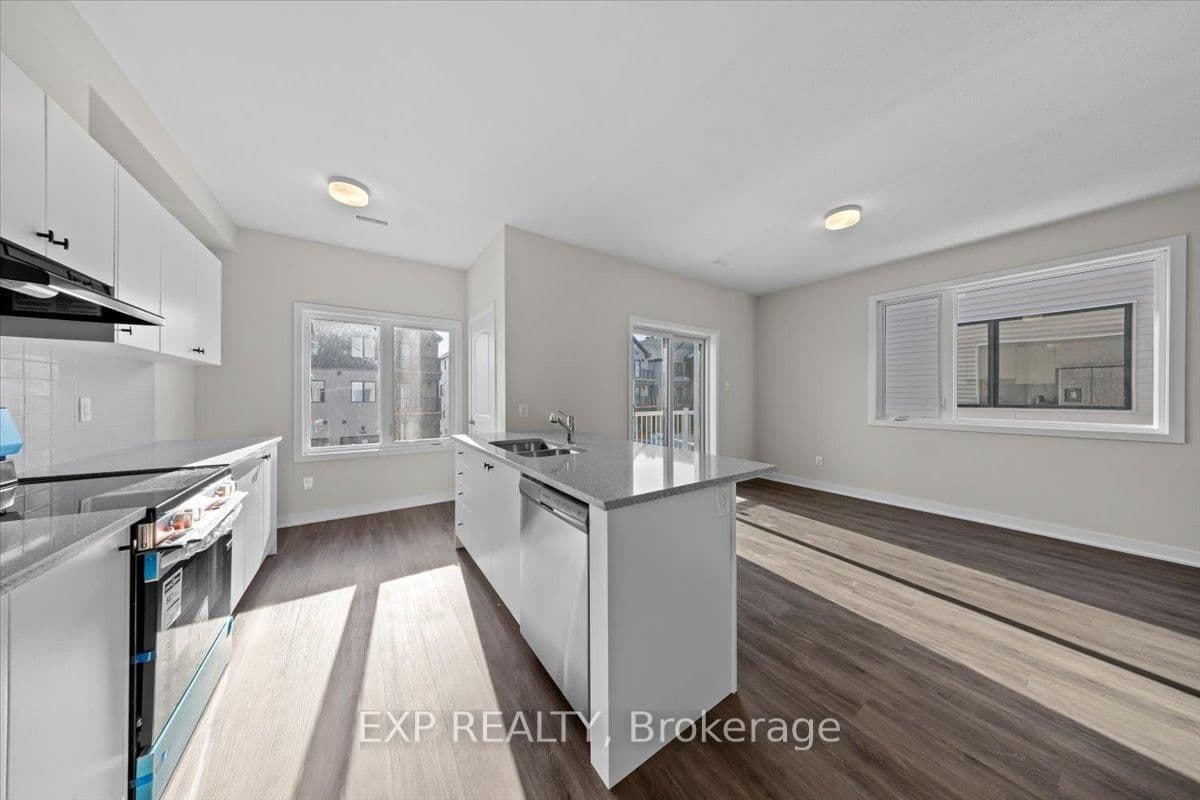 314 John Kim Bell Private, Ottawa, ON — photo 17