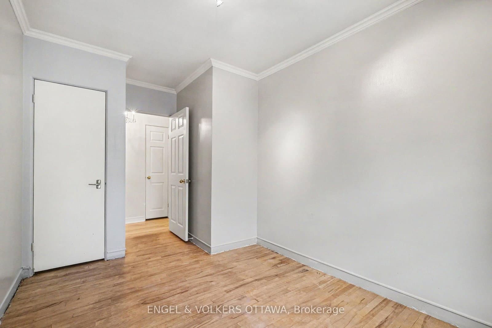 325 Summit Avenue, Ottawa, ON — photo 17