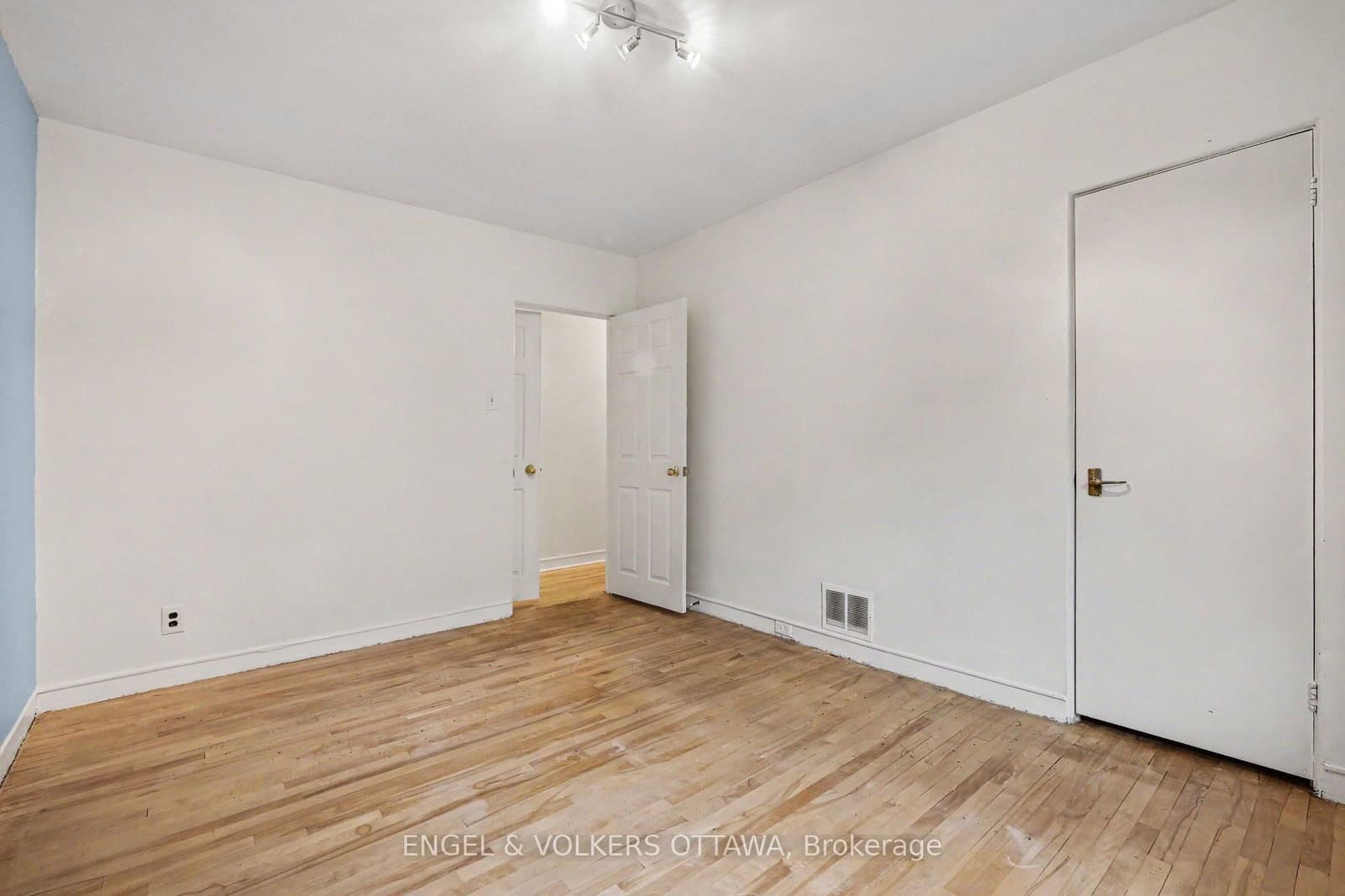 325 Summit Avenue, Ottawa, ON — photo 24