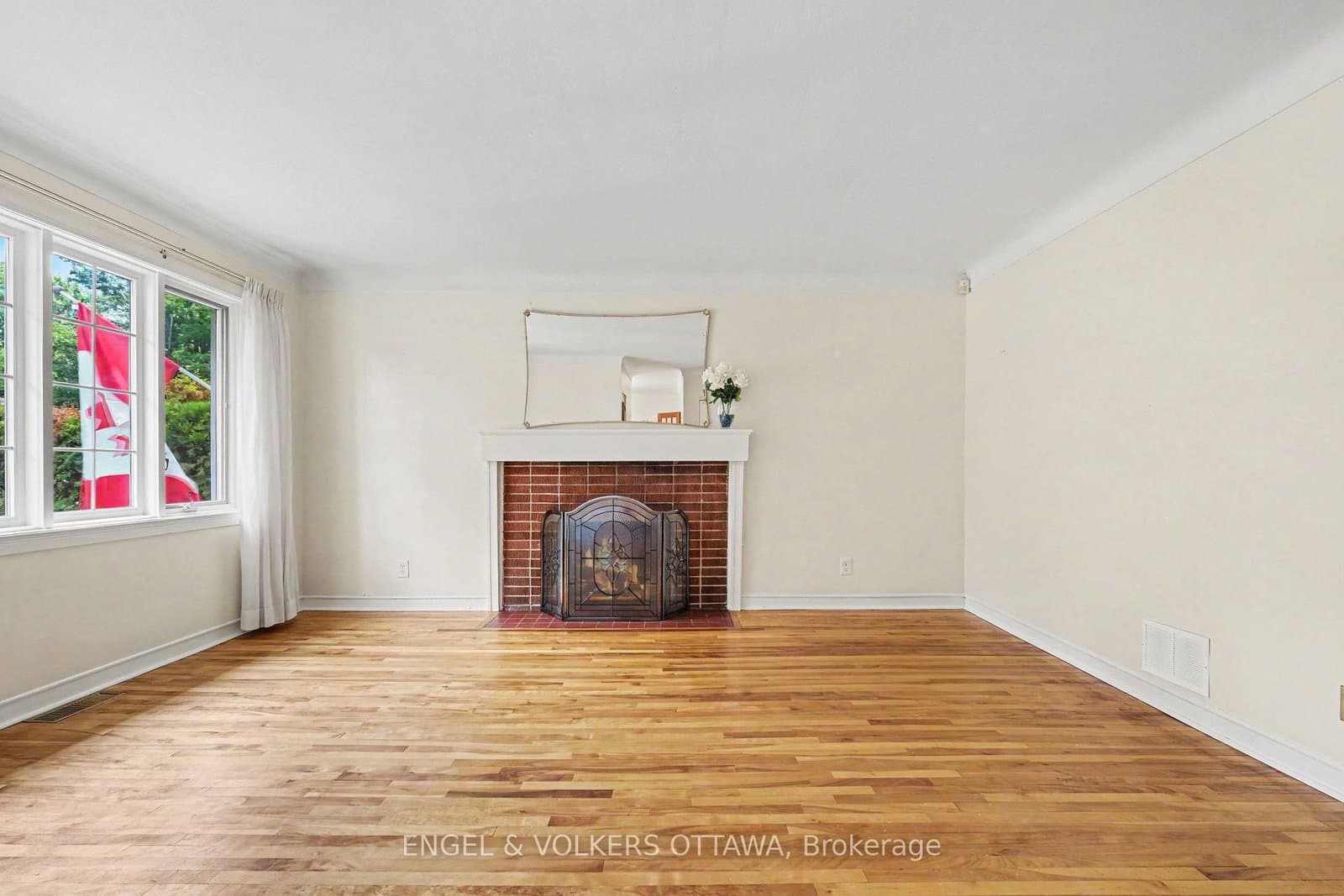 325 Summit Avenue, Ottawa, ON — photo 6