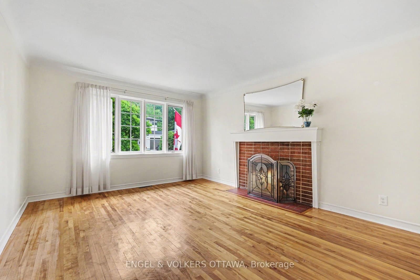 325 Summit Avenue, Ottawa, ON — photo 7