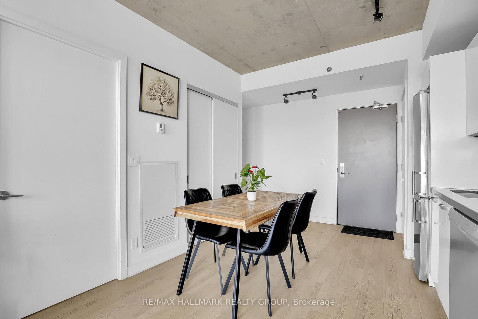 1204 - 203 Catherine Street, Ottawa, ON — photo 16