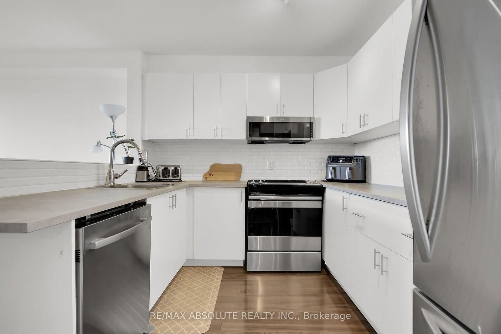 1403 - 1380 Prince Of Wales Drive, Ottawa, ON — photo 9
