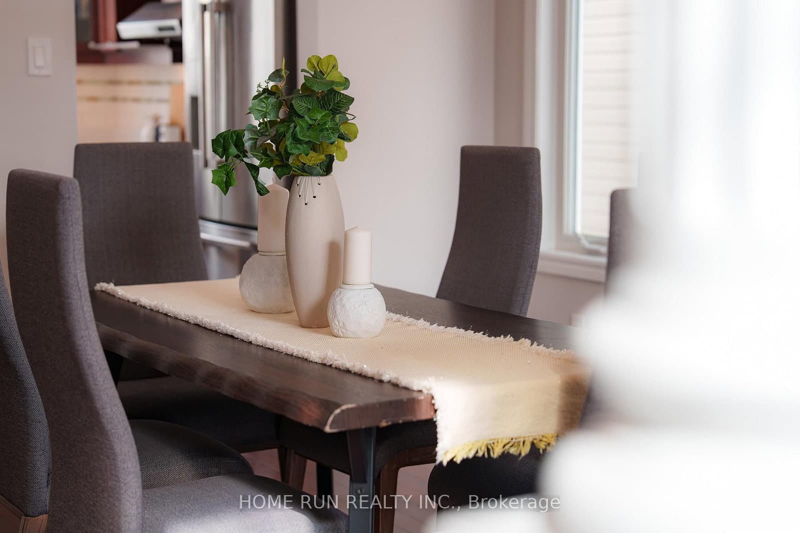531 Bretby Crescent, Ottawa, ON — photo 3