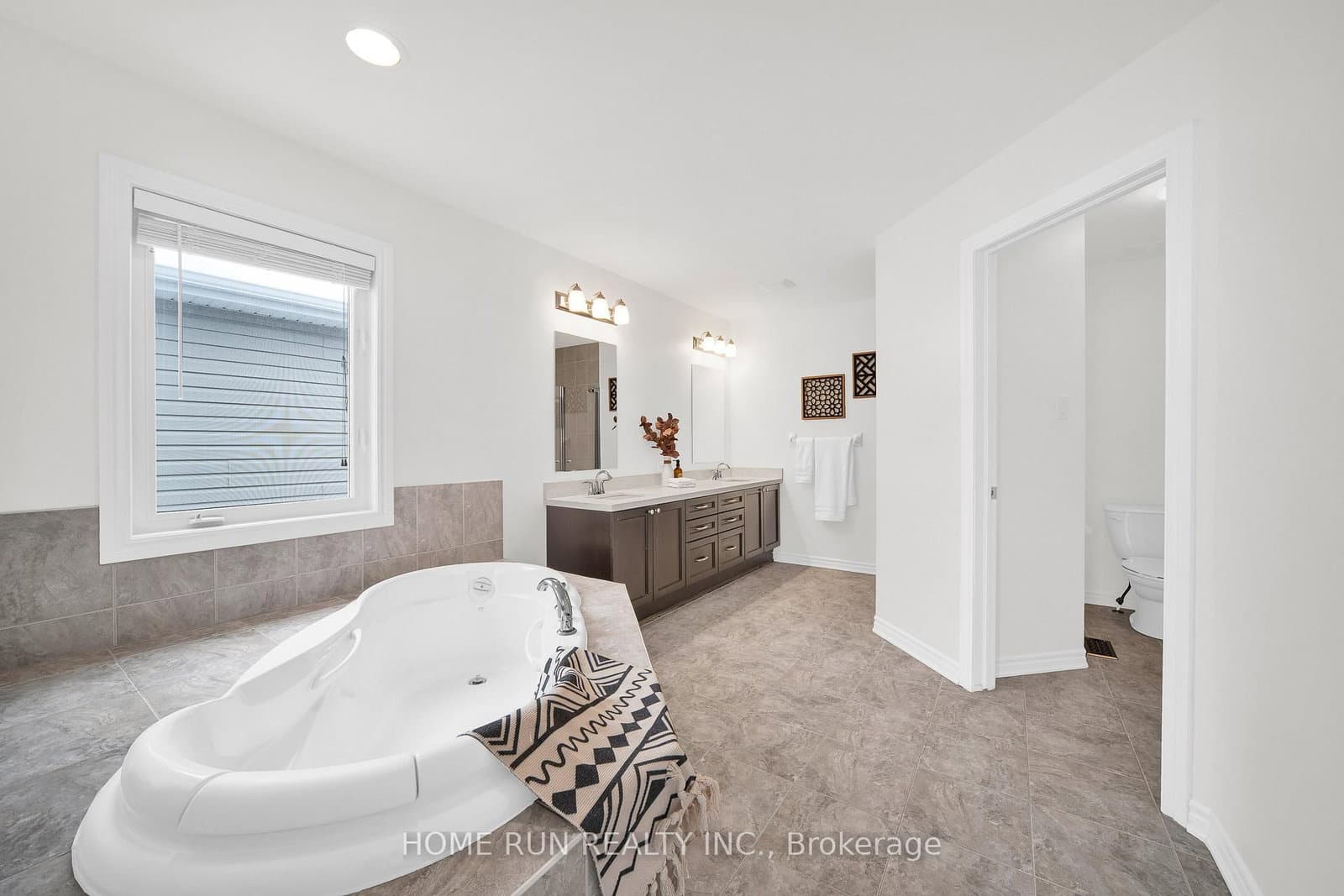 531 Bretby Crescent, Ottawa, ON — photo 35