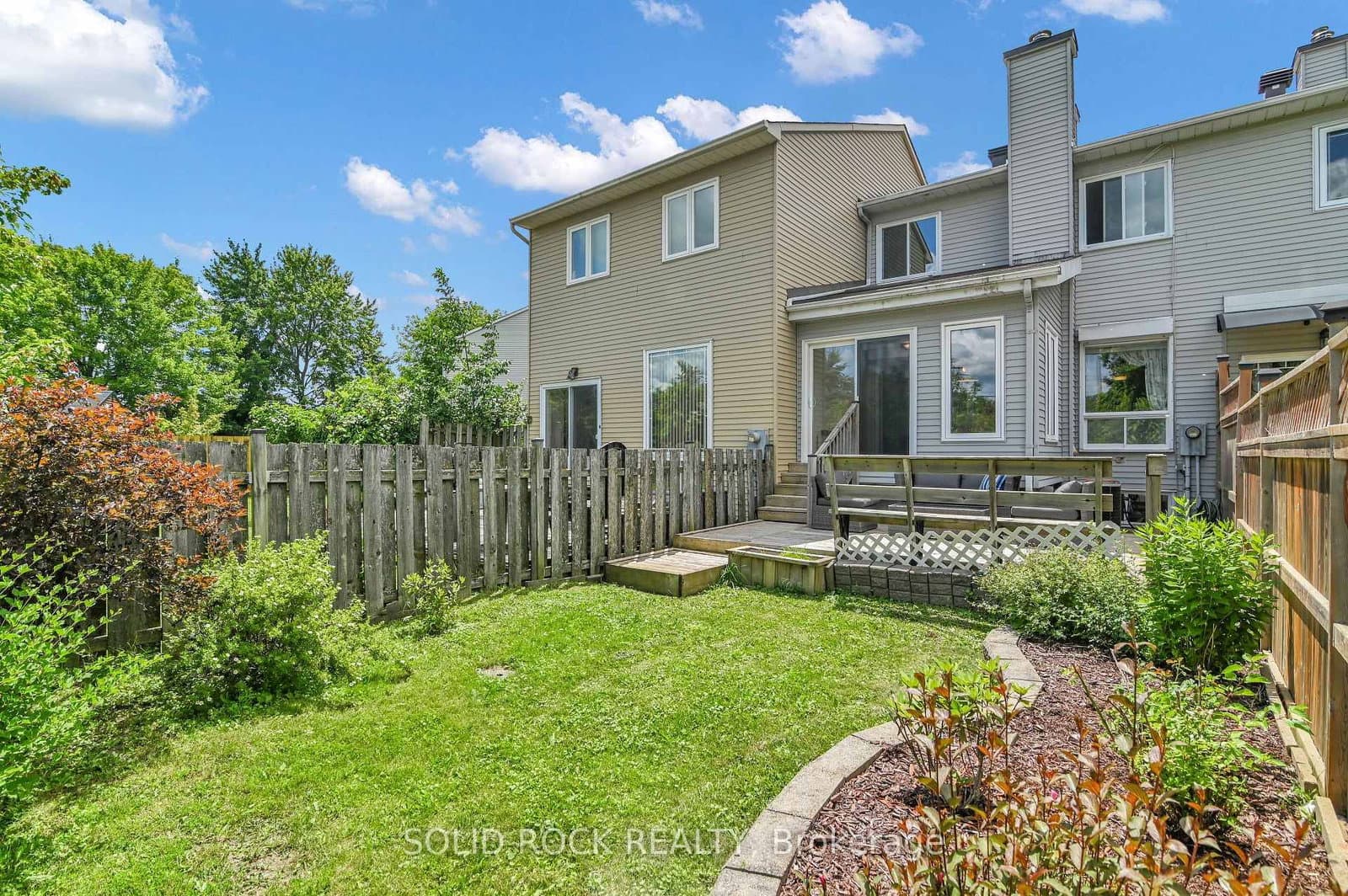 74 Pickwick Drive, Barrhaven, ON — photo 32