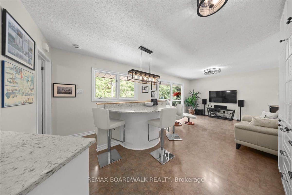 15 Selwyn Crescent, Ottawa, ON — photo 27