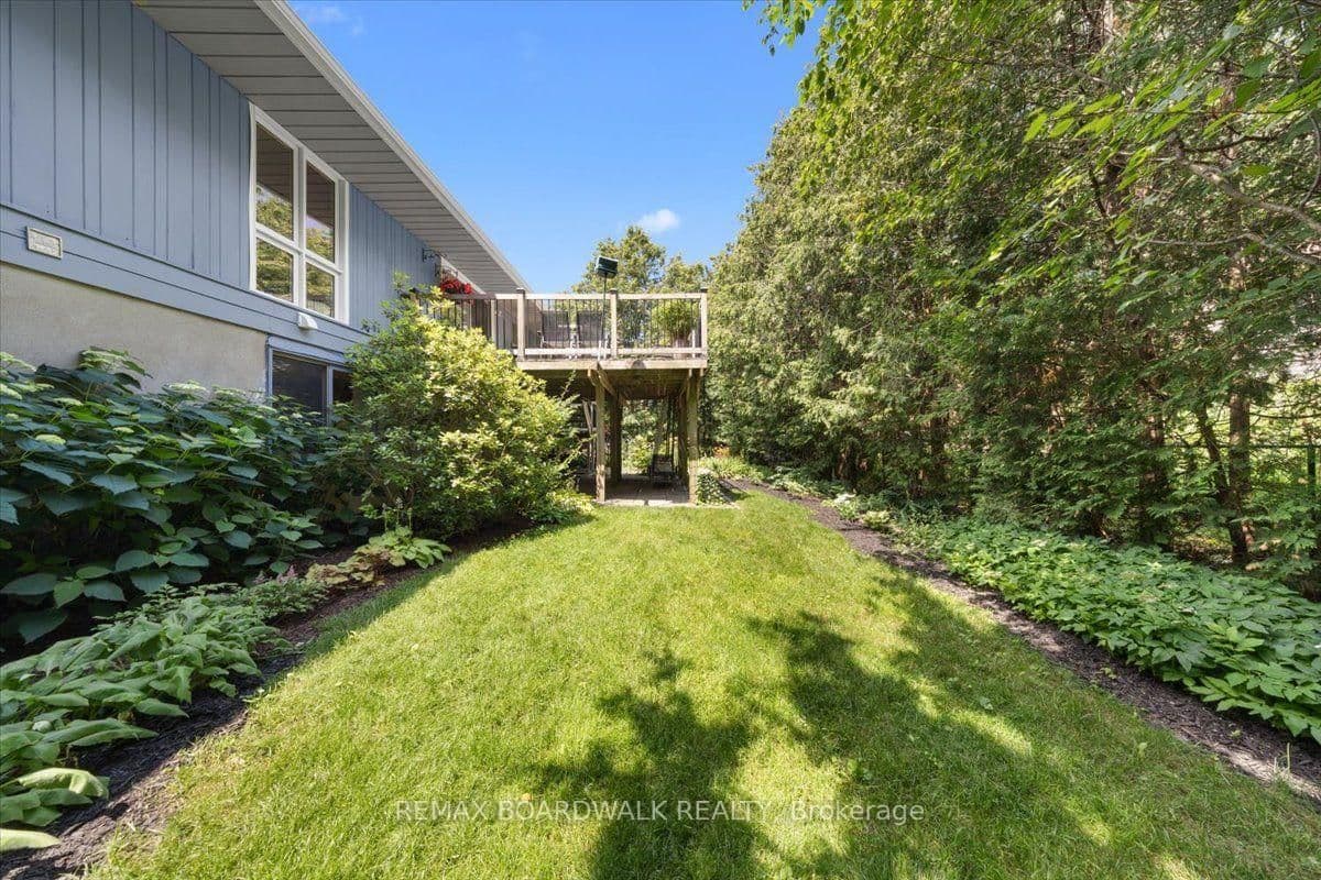 15 Selwyn Crescent, Ottawa, ON — photo 46