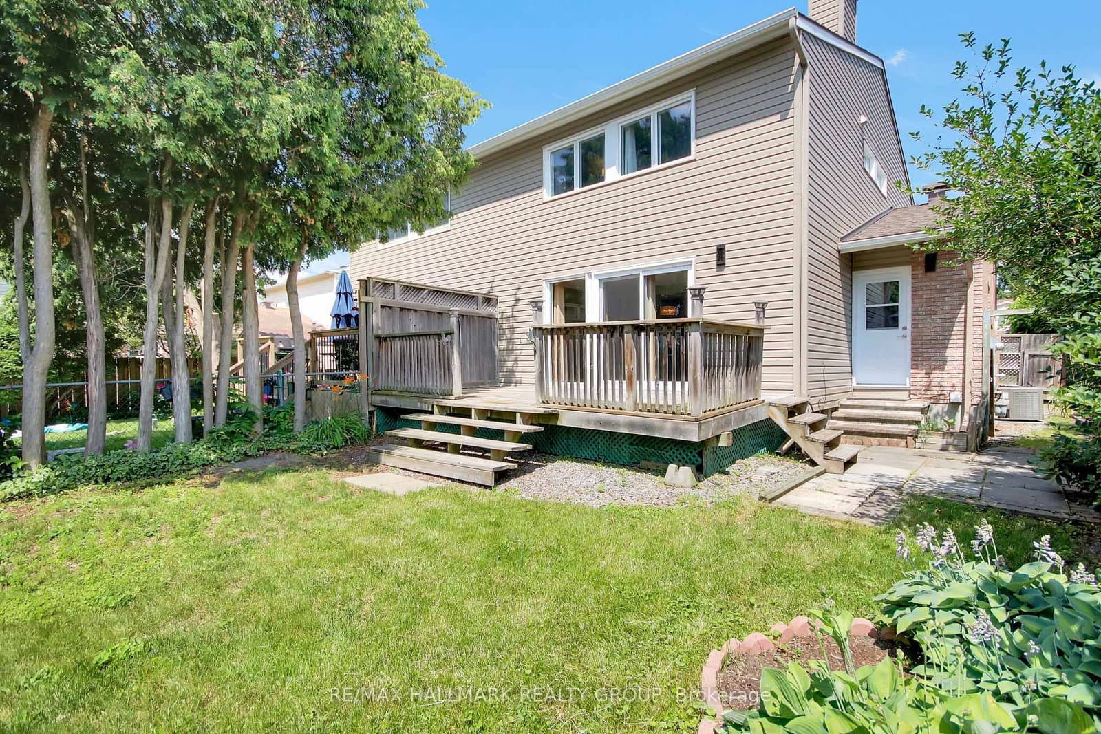 7954 Decarie Drive, Orleans, ON — photo 29