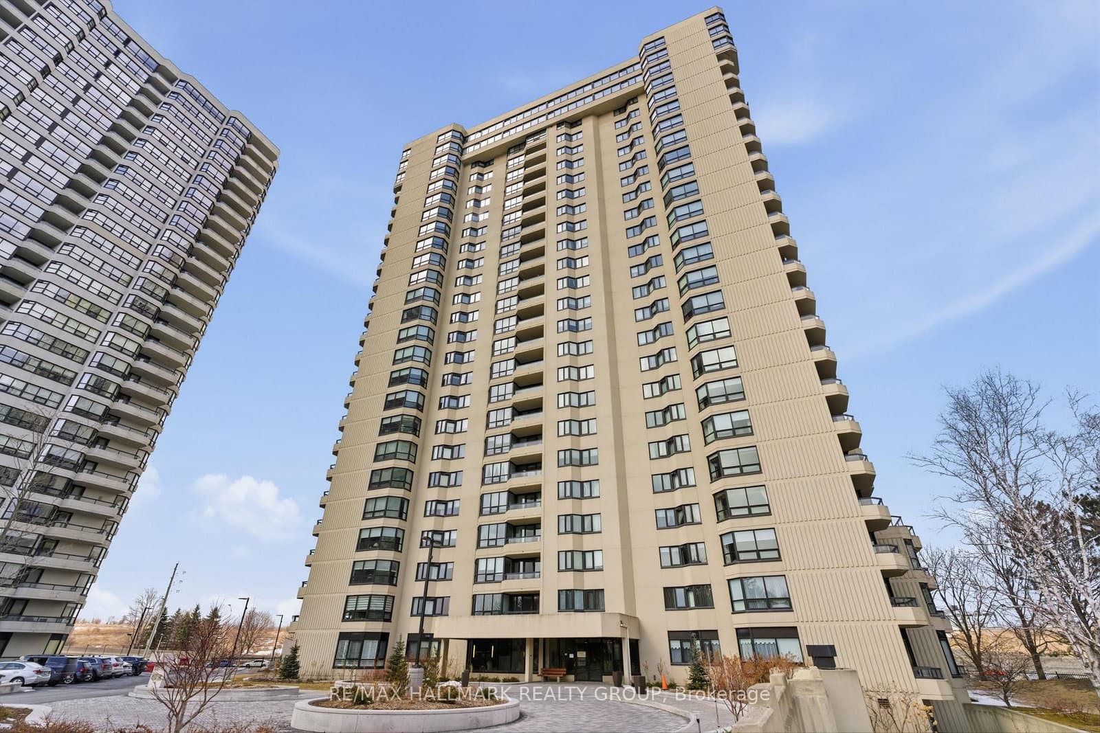 202 - 1500 RIVERSIDE Drive, Ottawa, ON — photo 1