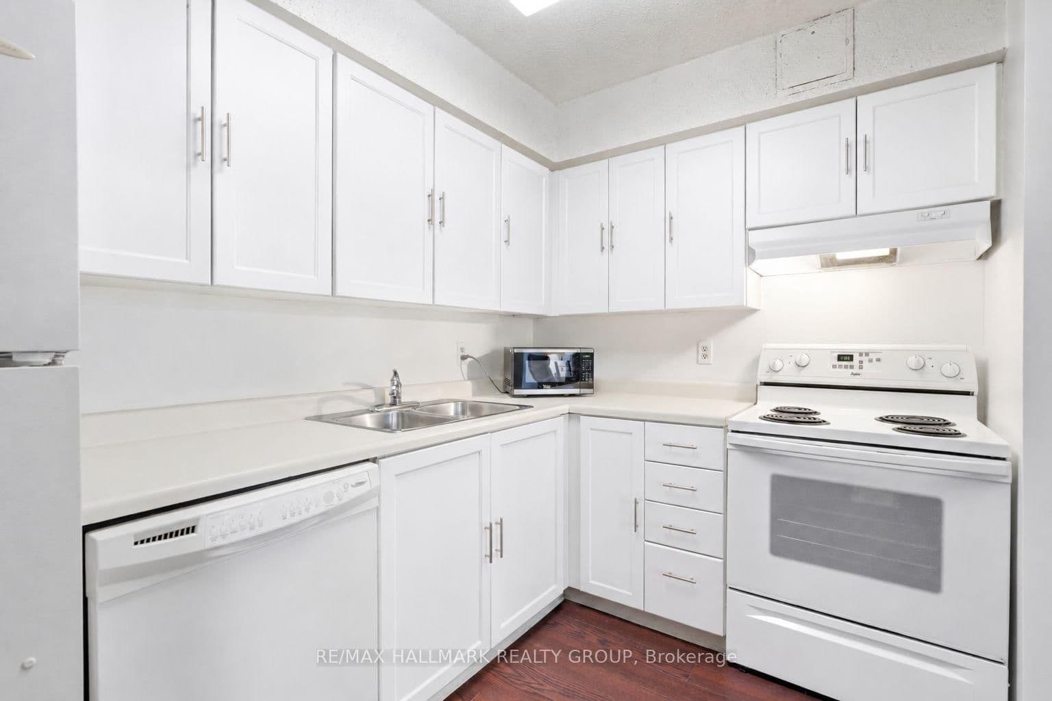 202 - 1500 RIVERSIDE Drive, Ottawa, ON — photo 11