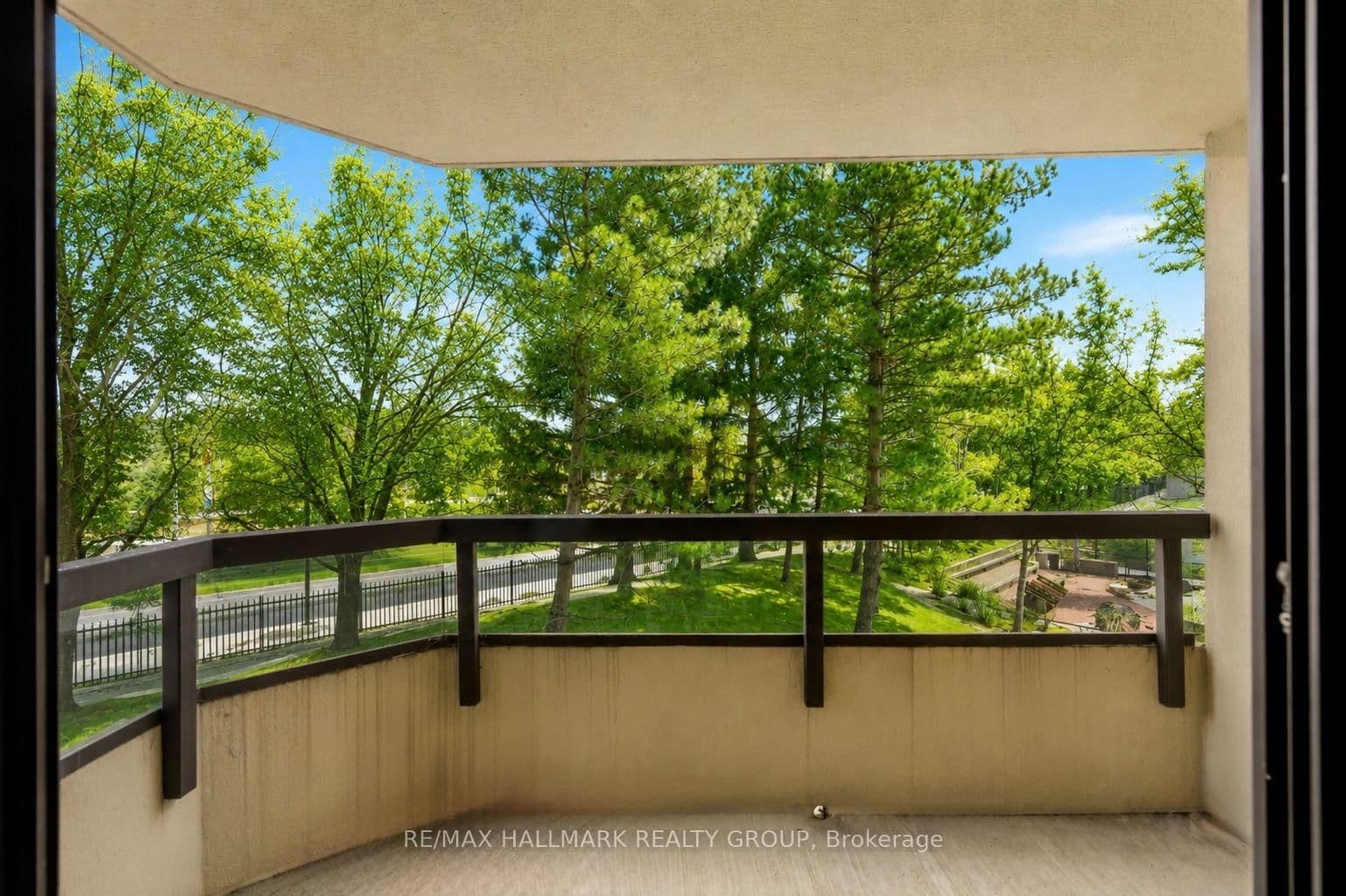 202 - 1500 RIVERSIDE Drive, Ottawa, ON — photo 14