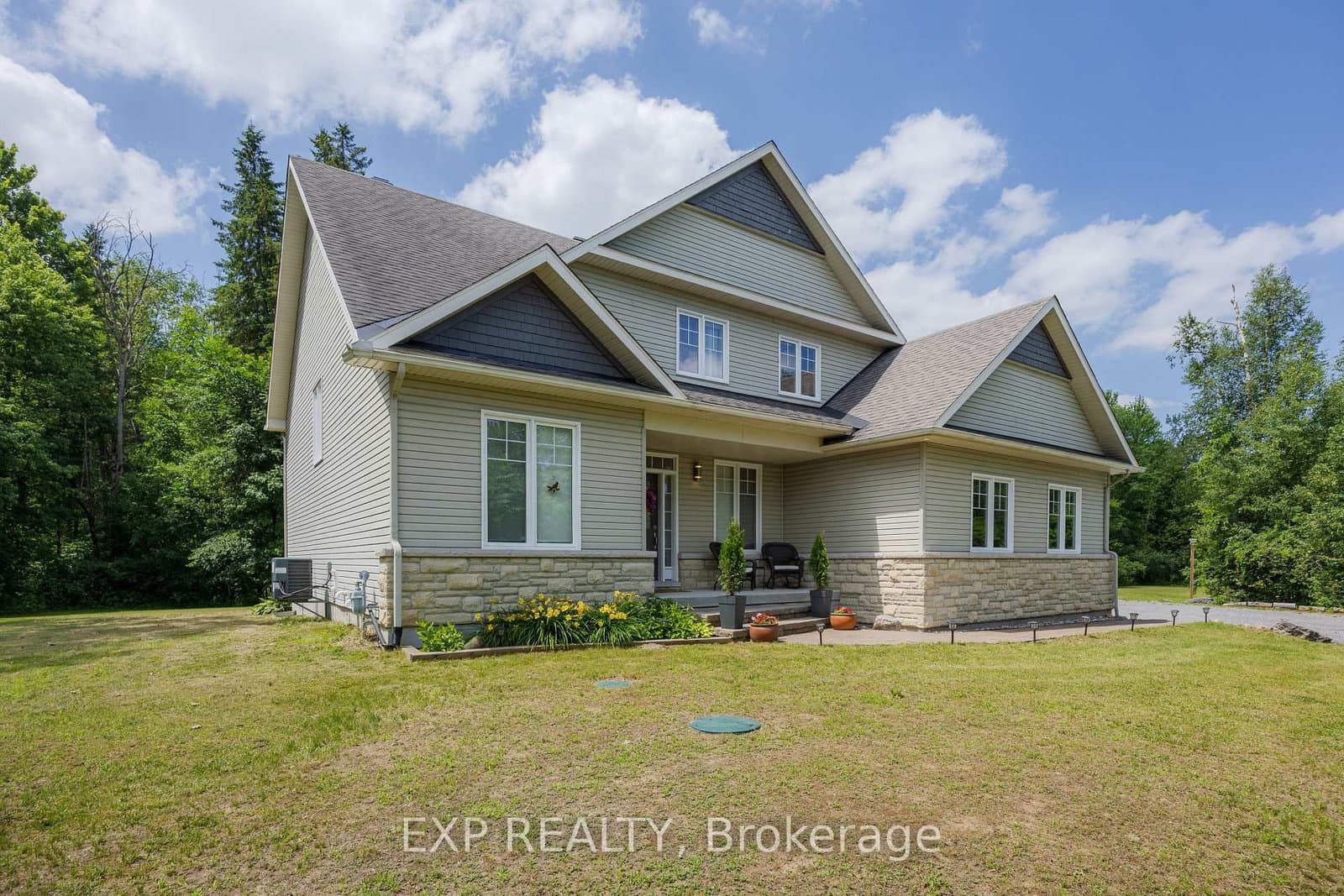 635 WILLIAM MOONEY Road, Carp, ON — photo 2