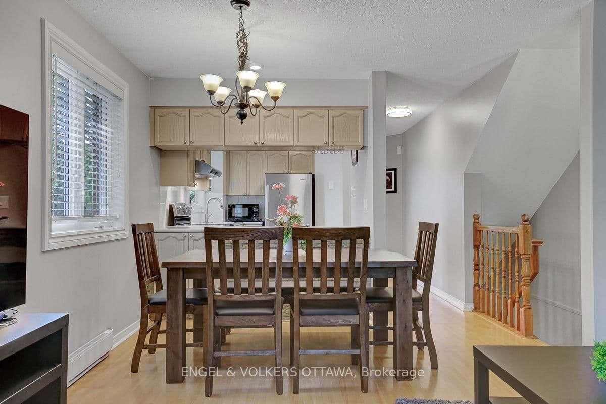 382 Briston Private, Ottawa, ON — photo 18