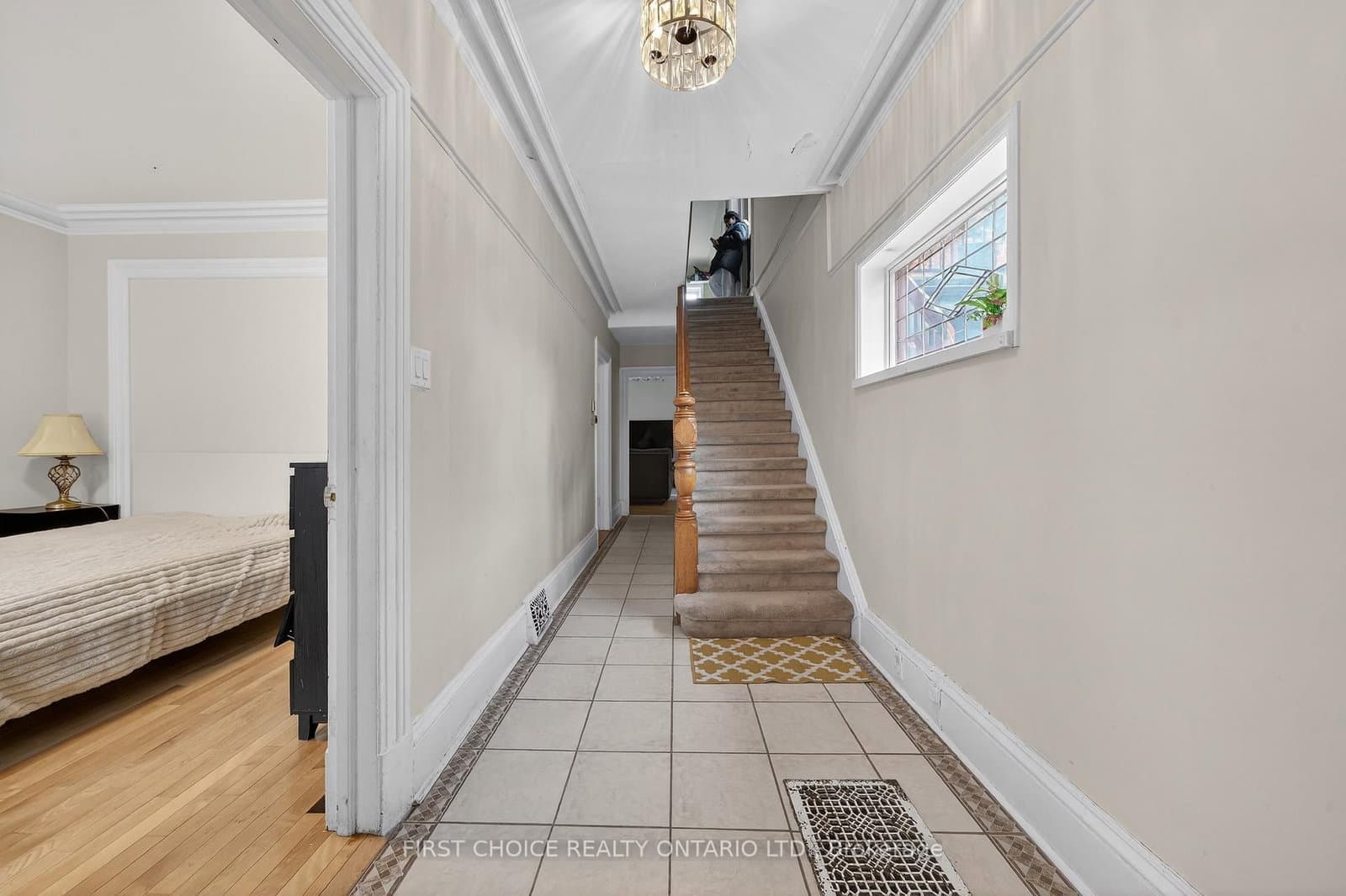 34 Gilmour Street, Ottawa, ON — photo 4