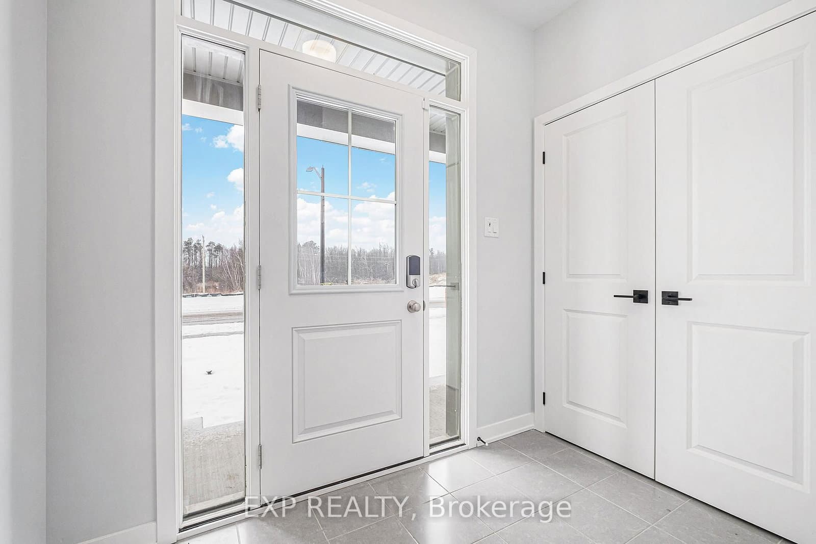 617 Bronze Copper Crescent, Richmond, ON — photo 3