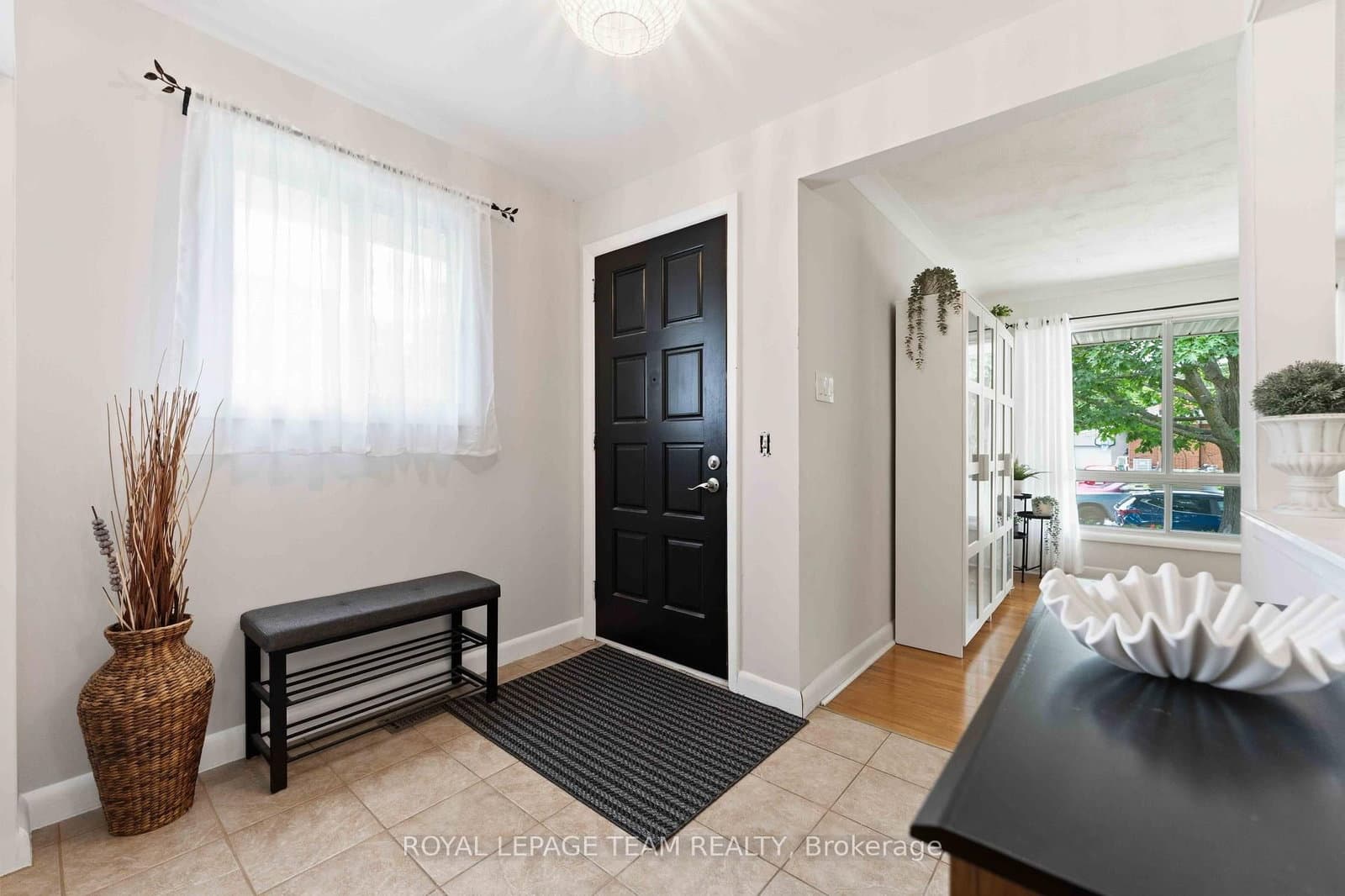 1155 Agincourt Road, Ottawa, ON — photo 4