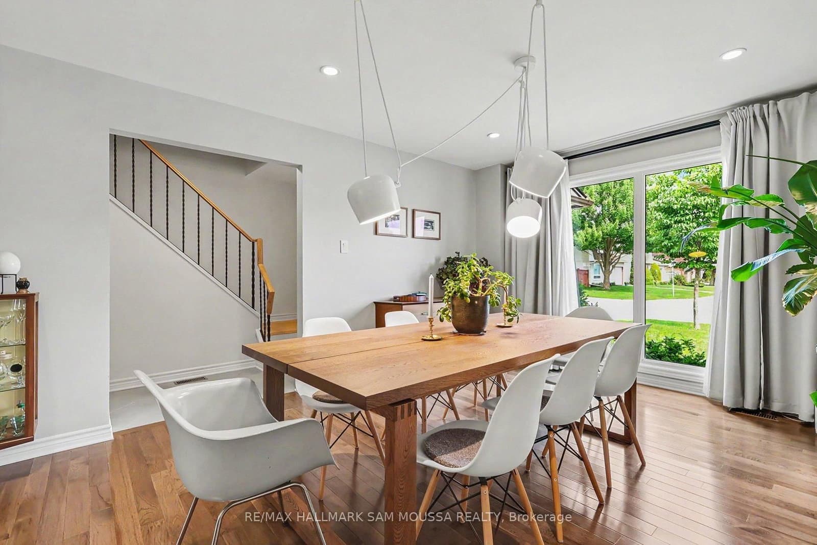 16 Foxfield Drive, Ottawa, ON — photo 16
