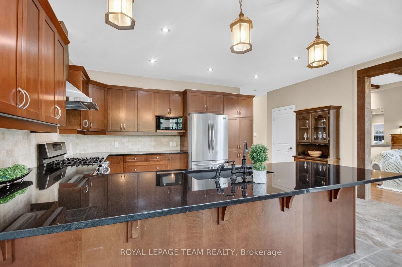 1801 CEDARLAKES Way, Greely, ON — photo 12