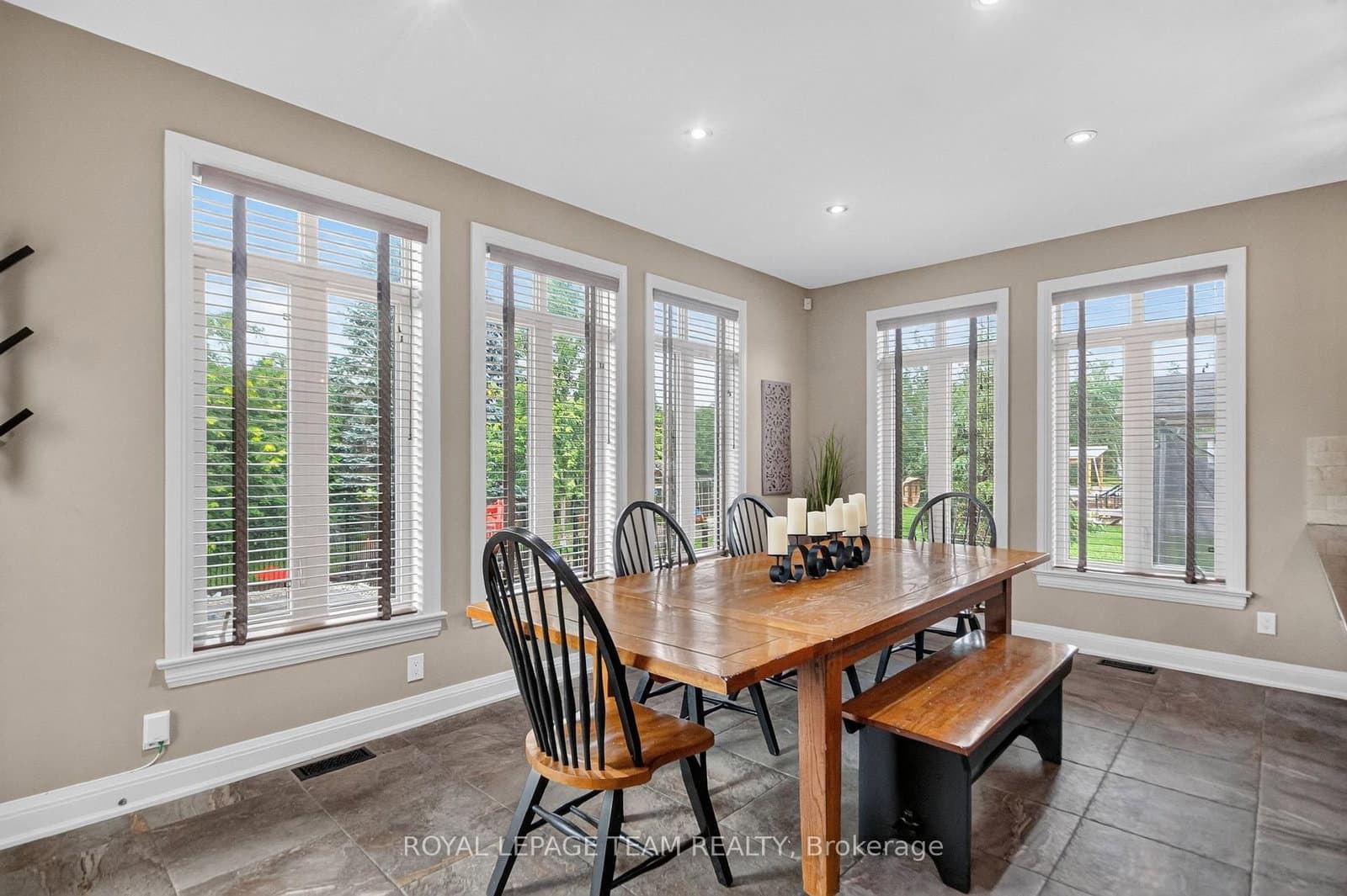 1801 CEDARLAKES Way, Greely, ON — photo 13