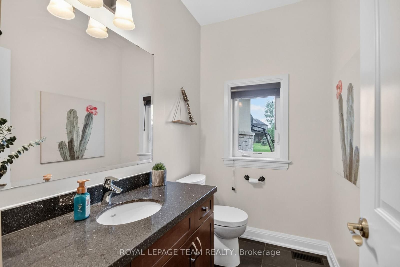 1801 CEDARLAKES Way, Greely, ON — photo 15