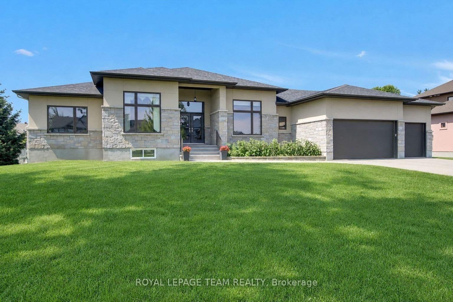 1801 CEDARLAKES Way, Greely, ON — photo 3