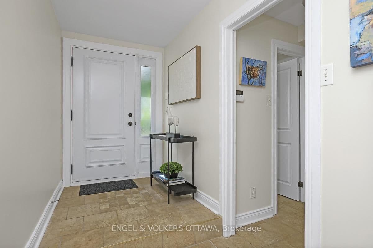 50 Charles Street, Ottawa, ON — photo 3