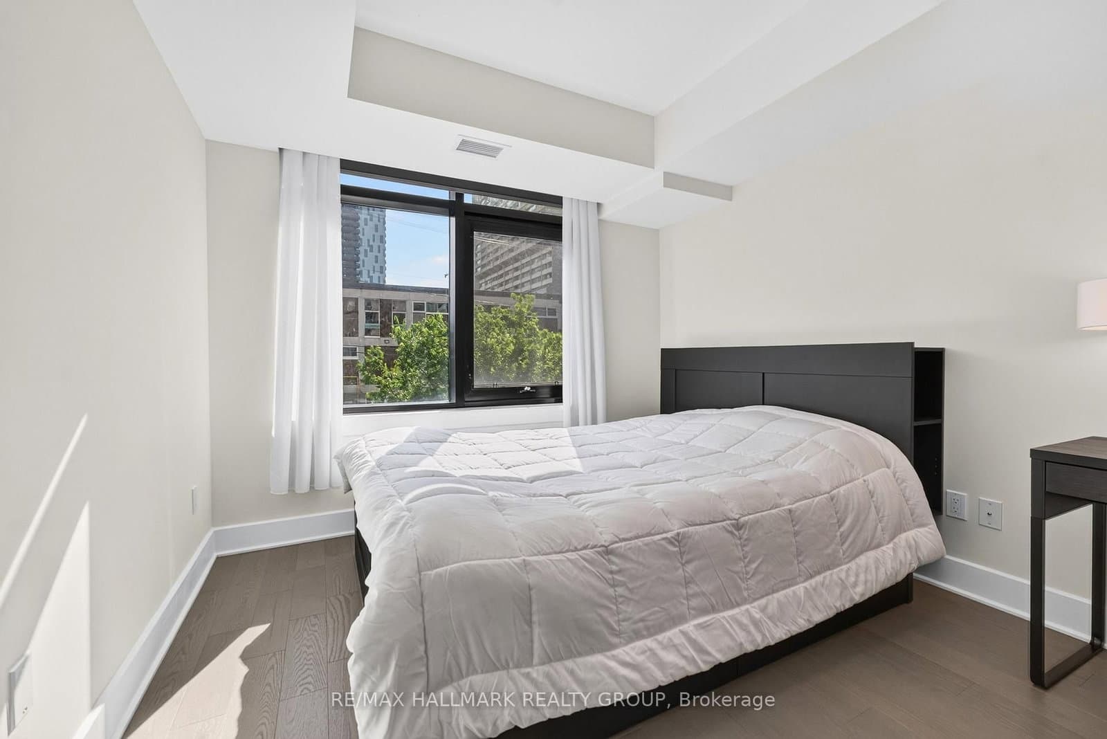 201 - 255 Bay Street, Ottawa, ON — photo 25