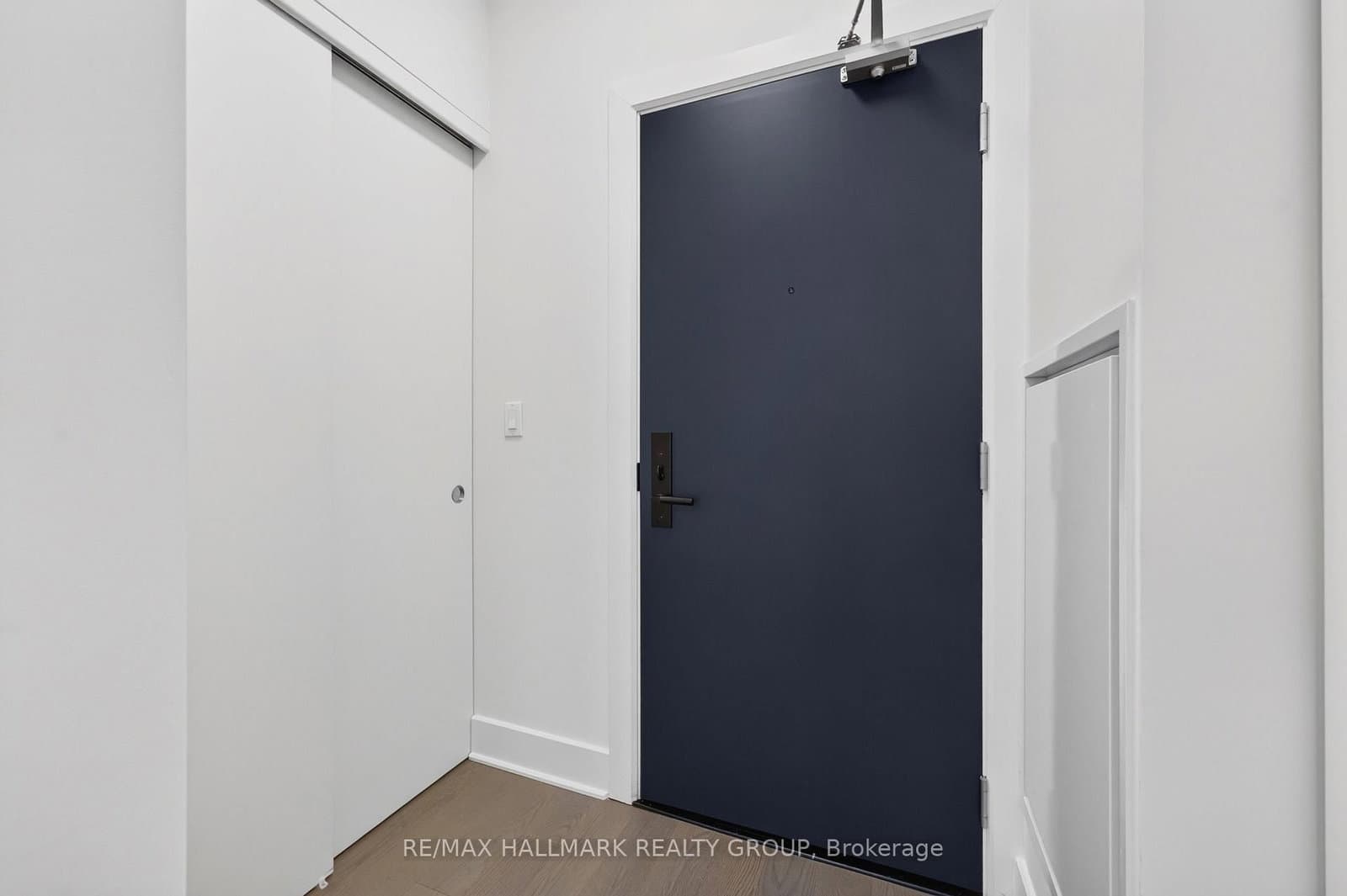 201 - 255 Bay Street, Ottawa, ON — photo 7