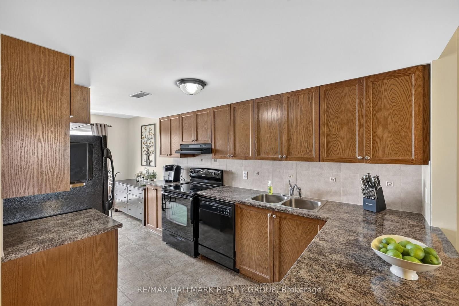 16 - 581 Lakeridge Drive, Ottawa, ON — photo 17