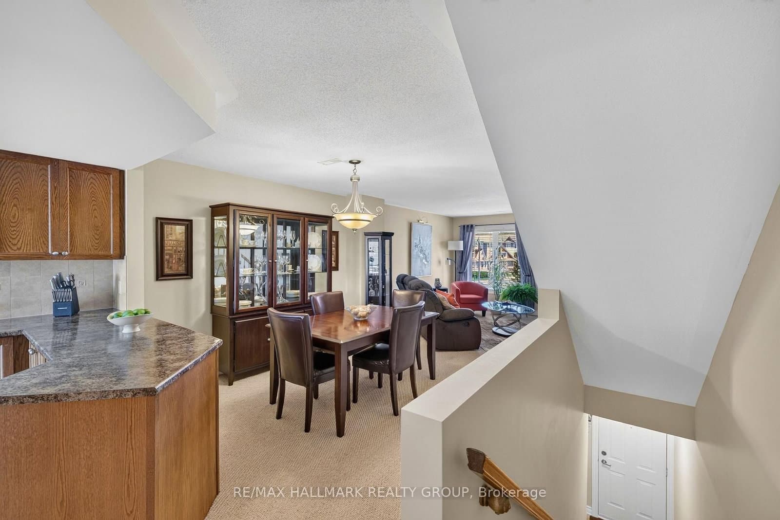 16 - 581 Lakeridge Drive, Ottawa, ON — photo 4