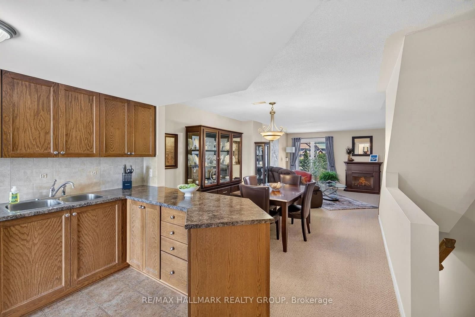 16 - 581 Lakeridge Drive, Ottawa, ON — photo 5