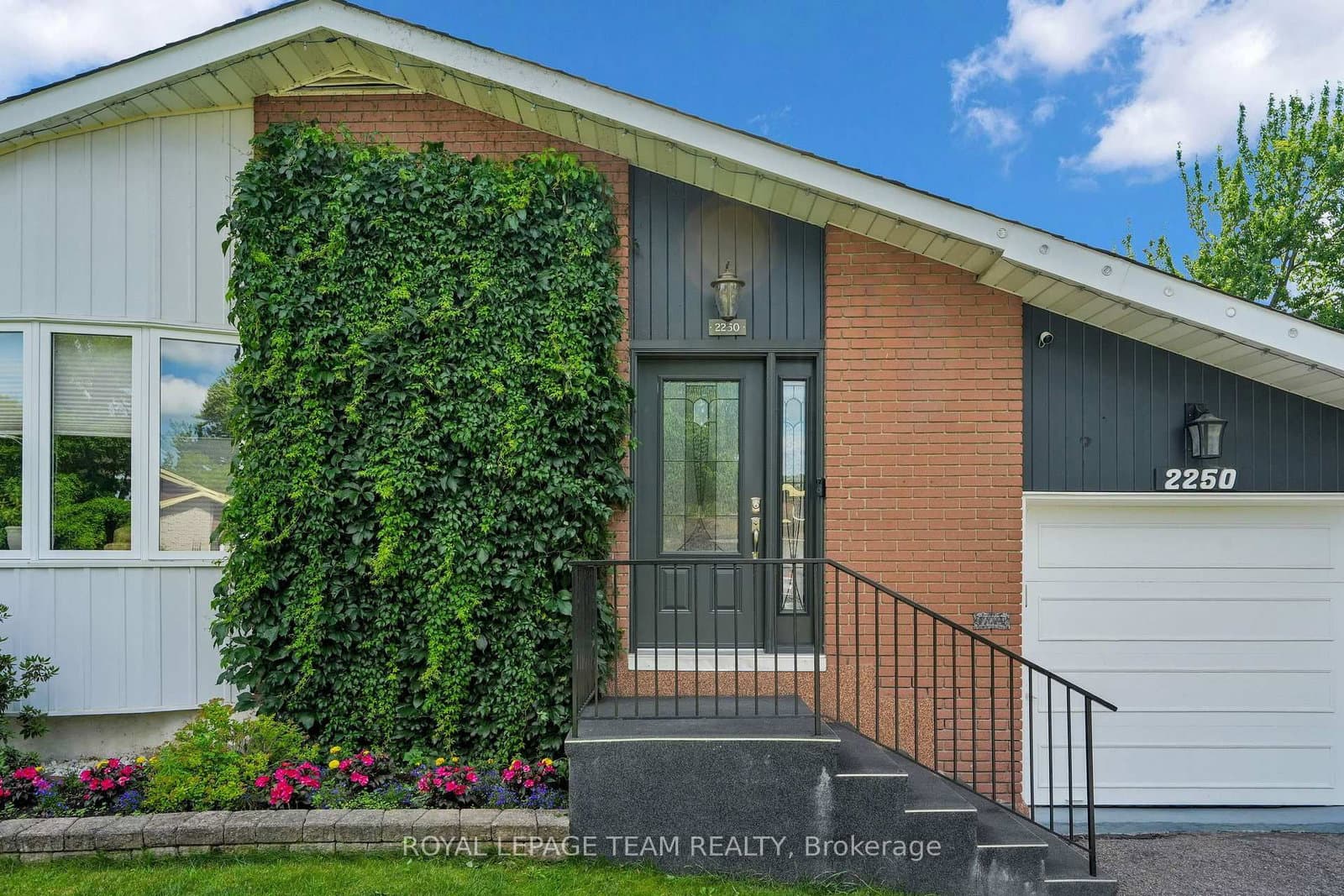 2250 Urbandale Drive, Ottawa, ON — photo 3
