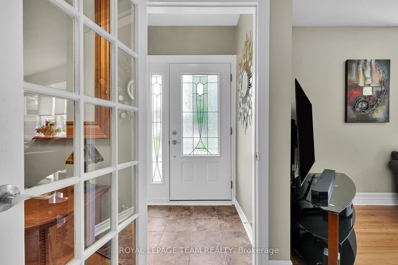 2250 Urbandale Drive, Ottawa, ON — photo 4