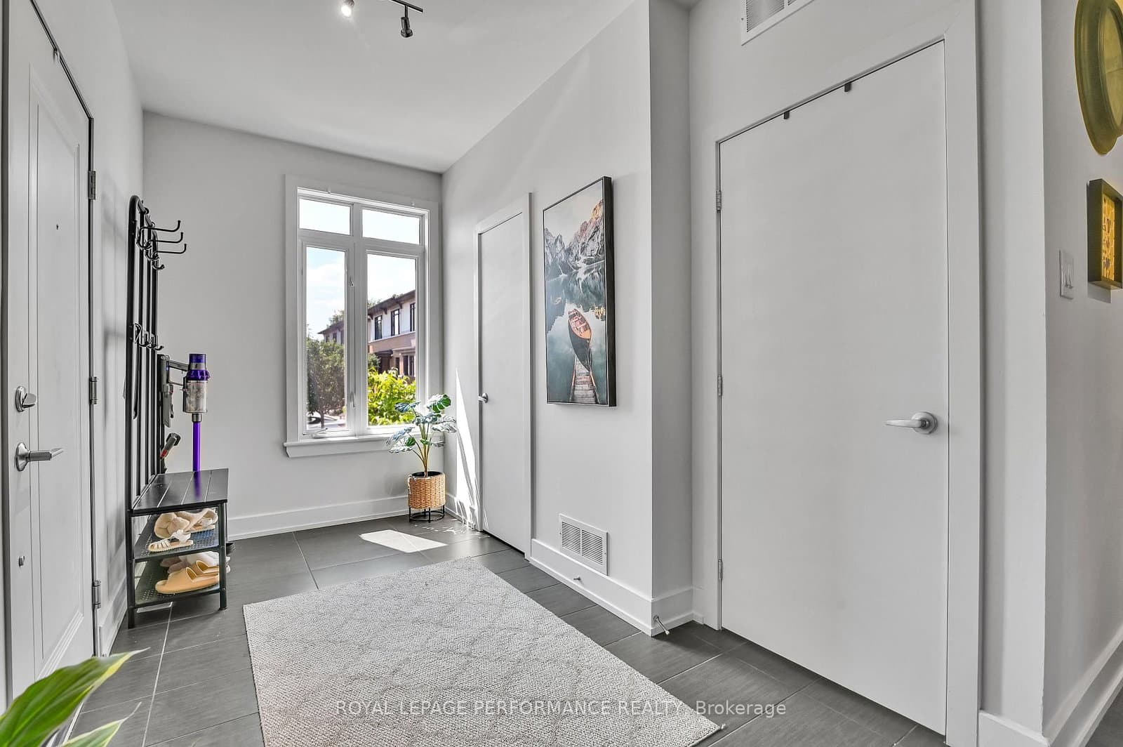 23 - 24 Bergeron Private, Orleans, ON — photo 6