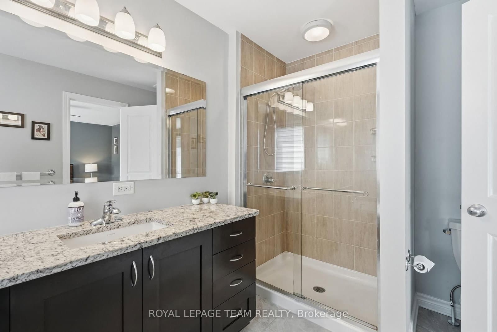 262 Hepatica Way, Ottawa, ON — photo 35