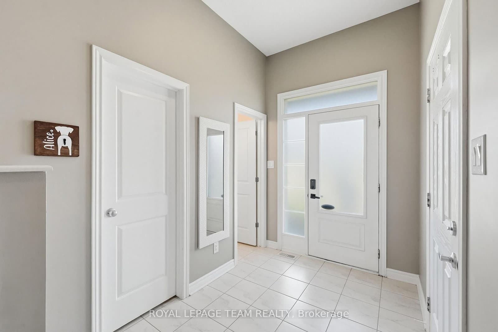 262 Hepatica Way, Ottawa, ON — photo 7