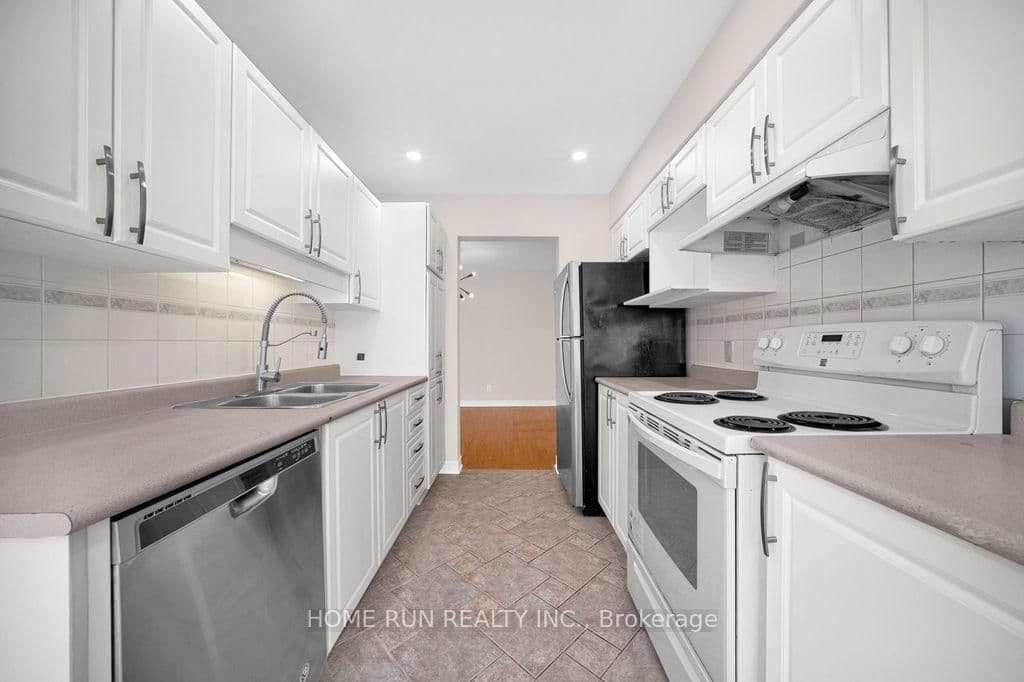102 Kimberwick Crescent, Ottawa, ON — photo 16