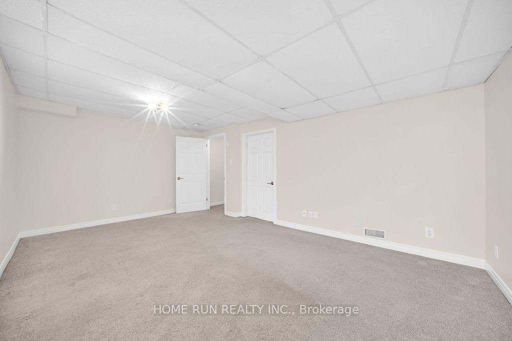 102 Kimberwick Crescent, Ottawa, ON — photo 35