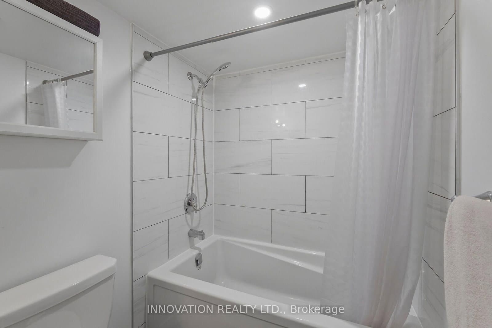 522 Meadowcreek Circle, Ottawa, ON — photo 32